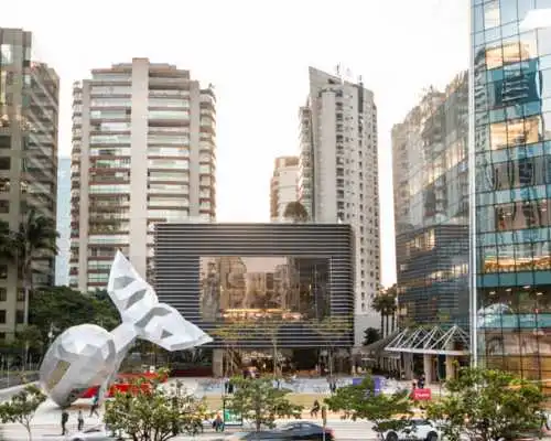 EDIFÍCIOS COMERCIAIS